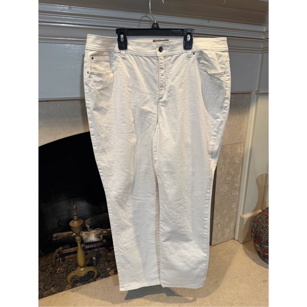 Fabulously Slimming by Chico's White Relaxed Jeans size 16 (3)